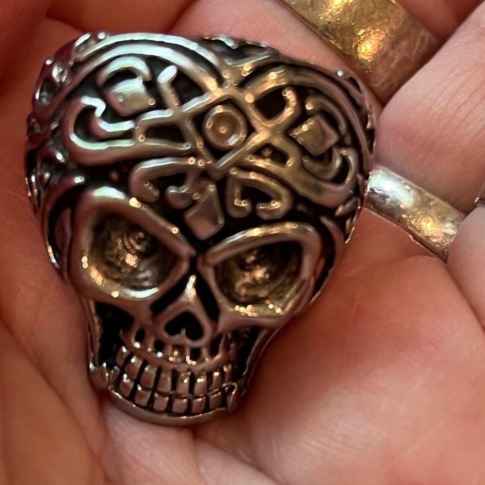 Vintage Silver Skull Statement Ring - image 5